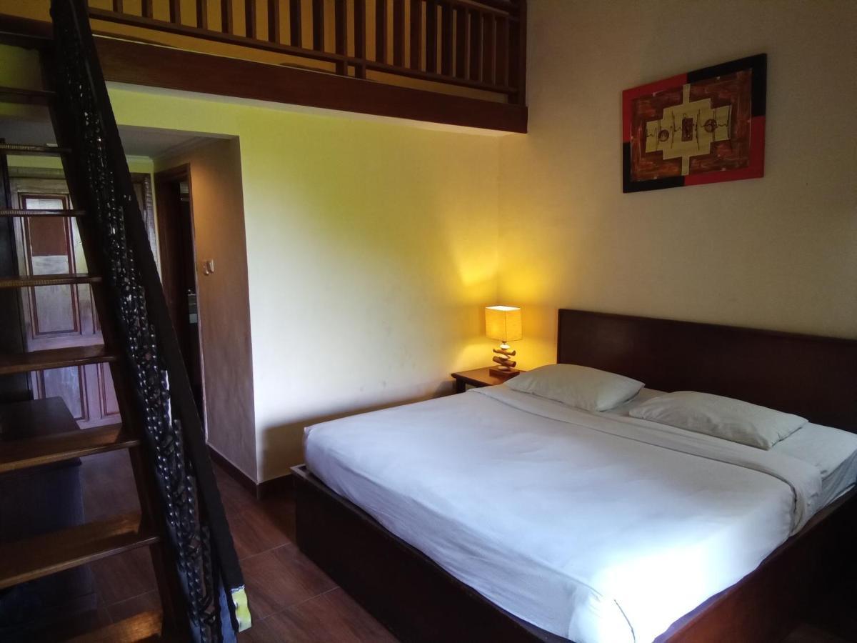 Hotel Puri Dibia Kuta Kuta Lombok Kültér fotó