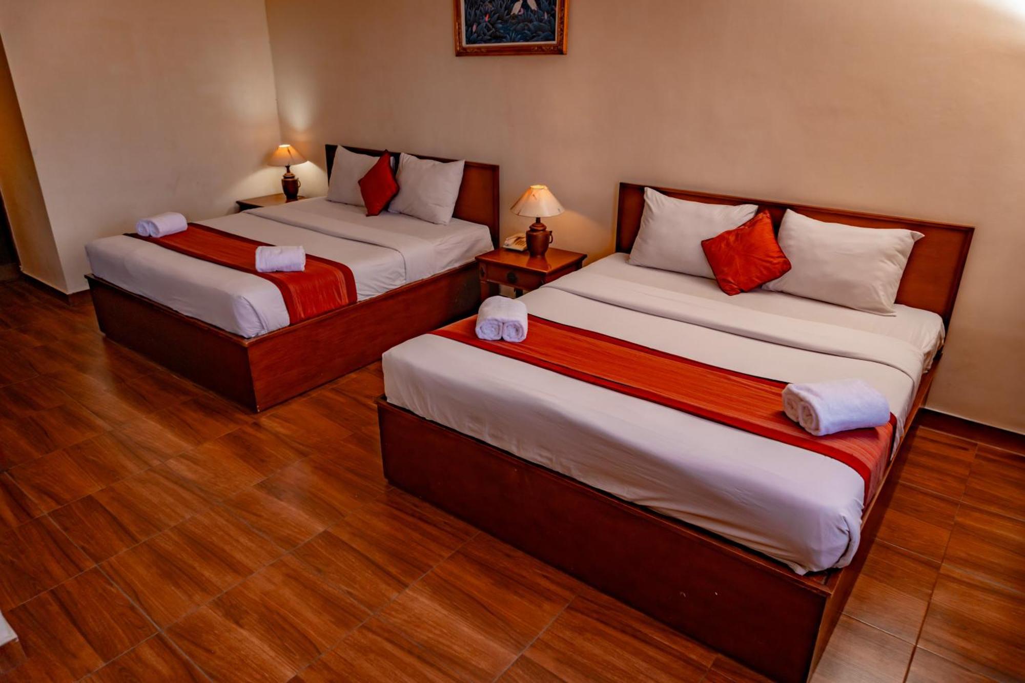 Hotel Puri Dibia Kuta Kuta Lombok Kültér fotó